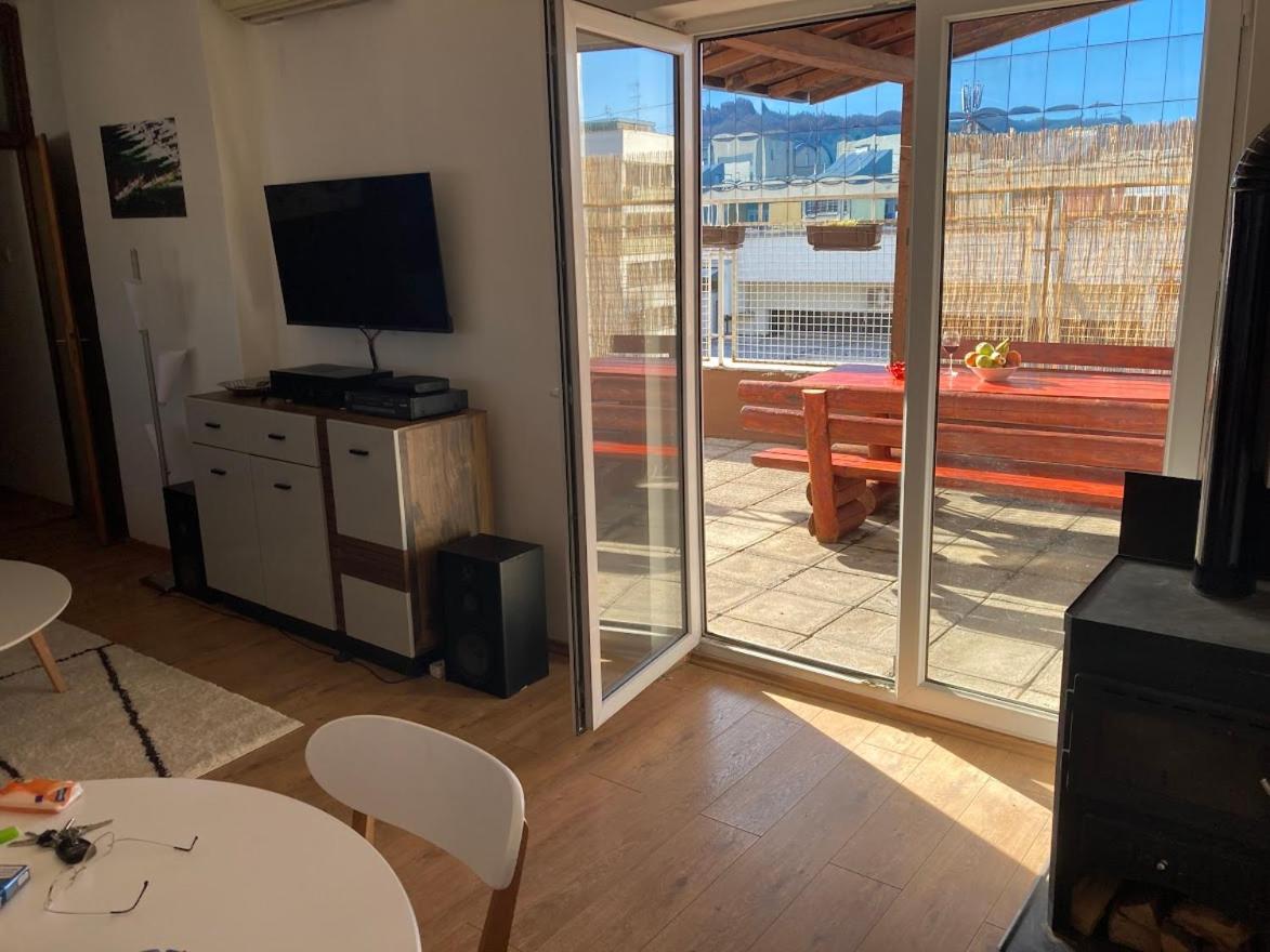 Penthouse Stan 80M2, Terasa 36M2, Garaza... Centar Banja Luke - Gradski Park Banyaluka Dış mekan fotoğraf