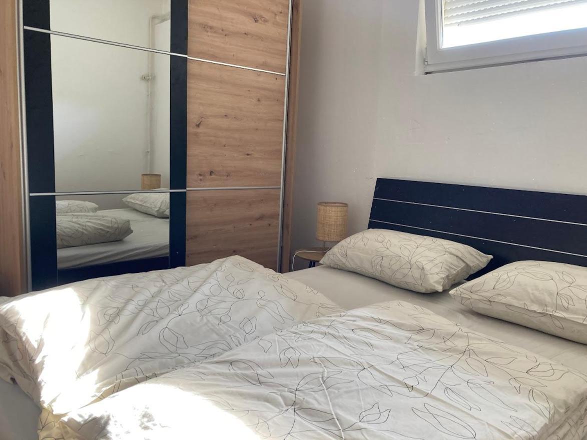 Penthouse Stan 80M2, Terasa 36M2, Garaza... Centar Banja Luke - Gradski Park Banyaluka Dış mekan fotoğraf