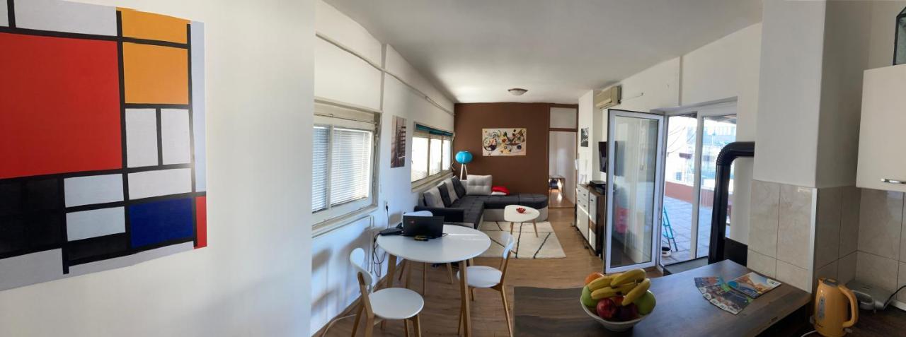 Penthouse Stan 80M2, Terasa 36M2, Garaza... Centar Banja Luke - Gradski Park Banyaluka Dış mekan fotoğraf